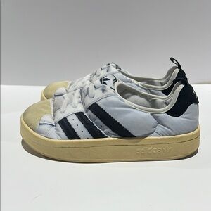 Adidas Puffylette Superstars size Men’s 5